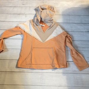 Magnolia Boutique hoodie M